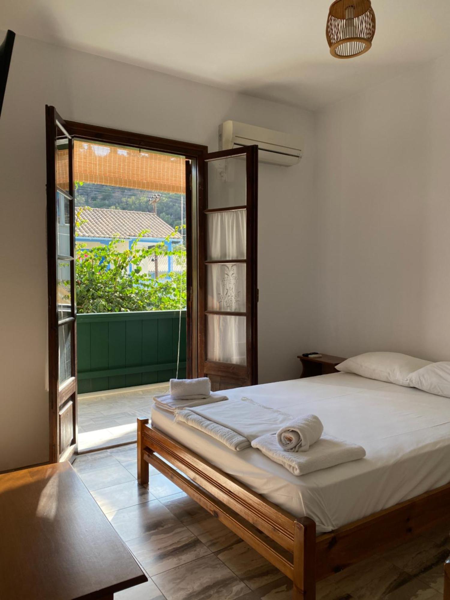Pansion Vasso Hotel Áyios Nikítas Екстериор снимка