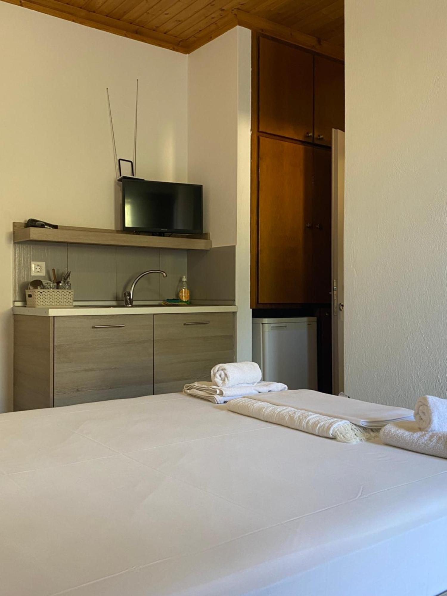 Pansion Vasso Hotel Áyios Nikítas Екстериор снимка